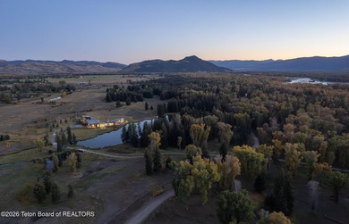 Set in the exquisite Bar B Bar Ranch, this 36-acre - photo 36