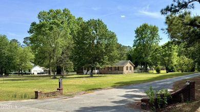 Opportunity with acreage, multiple structures, and income - photo 9