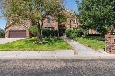 Experience luxury living with no HOA in this exceptional - photo 5