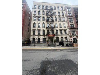 Hudson River Home For Sale in New York (Manhattan) New York