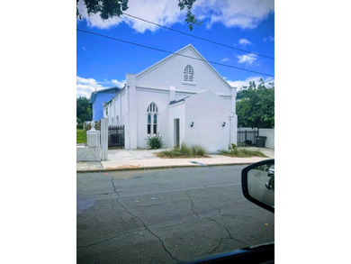 NEW PRICE IMPROVEMENT: Eclectic unique property opportunity - photo 1