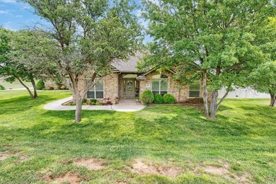 The Springlake home you've been waiting for has arrived! Nestled - photo 6