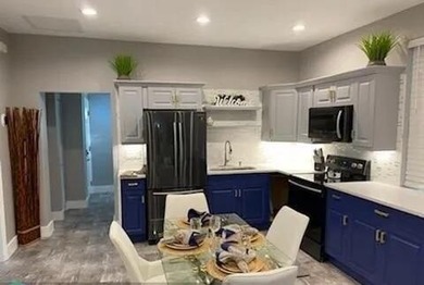 NEW PRICE IMPROVEMENT: Eclectic unique property opportunity - photo 7