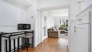 RARE MID-BEACH INVESTMENT GEM! Turnkey, 100% occupied boutique - photo 20