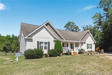Embrace idyllic country living in the peaceful Cedar Creek area - photo 2