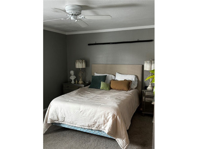 Charming and thoughtfully designed 3-bedroom, 2-bath, 2-car - photo 25