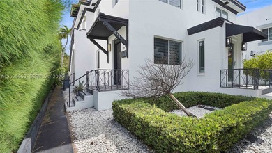 RARE MID-BEACH INVESTMENT GEM! Turnkey, 100% occupied boutique - photo 26