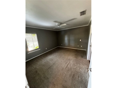 Charming and thoughtfully designed 3-bedroom, 2-bath, 2-car - photo 31