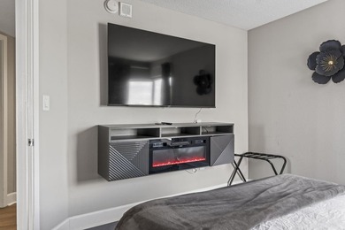 Completely remodeled from top to bottom at the end of 2023, this - photo 34