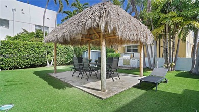RARE MID-BEACH INVESTMENT GEM! Turnkey, 100% occupied boutique - photo 37