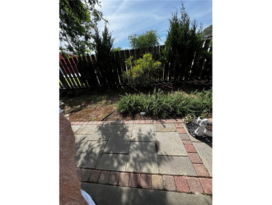 Charming and thoughtfully designed 3-bedroom, 2-bath, 2-car - photo 39