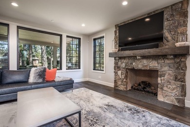 Spectacular 4 bed, 4.5 bath Cottage located in The Homestead at - photo 2