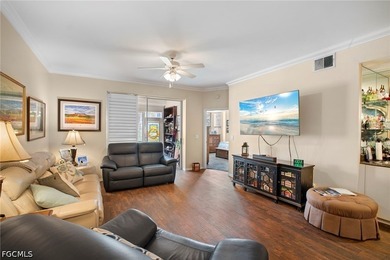 This elegant first floor end unit presents 2/3 bedrooms, 2 baths - photo 11