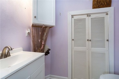 This beautifully renovated townhome is centrally located in - photo 12