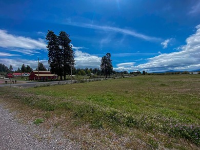 Spectacular view of Agency Lake and the Cascade mountains from - photo 12