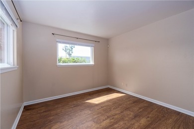 This beautifully renovated townhome is centrally located in - photo 13