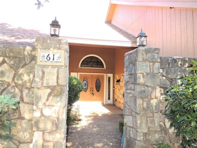 UNBELIEVABLE POTENTIAL IN THIS GREAT GOLF COURSE HOME!!  ALL the