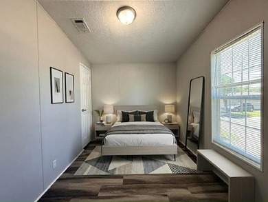 ****MOVE IN SPECIAL*** $89 FIRST MONTH'S RENT AND LAST MONTH - photo 4