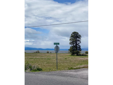 Spectacular view of Agency Lake and the Cascade mountains from - photo 14