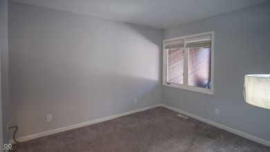 Welcome to your low-maintenance, all-electric oasis in The Trace - photo 15