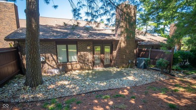 Welcome to your low-maintenance, all-electric oasis in The Trace - photo 25