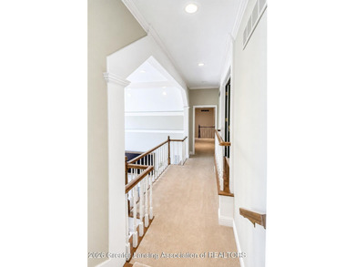 Whitehills Woods - a rare and remarkable Al White designed - photo 31