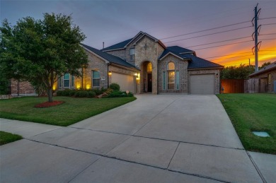 Lake Home Sale Pending in Grand Prairie, Texas