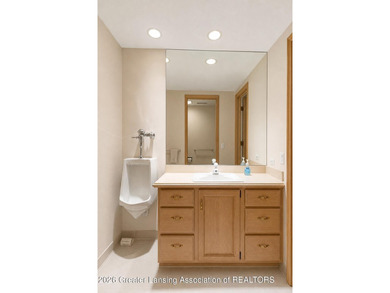Whitehills Woods - a rare and remarkable Al White designed - photo 50