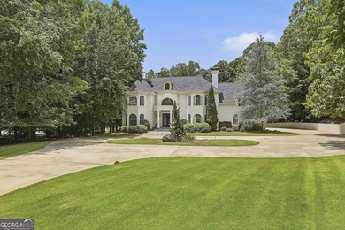 Welcome to this Smokerise Estate, where timeless elegance meets - photo 3