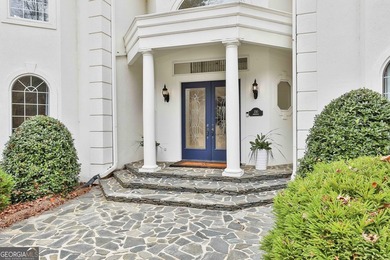 Welcome to this Smokerise Estate, where timeless elegance meets - photo 9