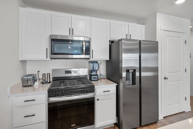 ***Seller is offering up to $3000 toward buyers closing costs - photo 8