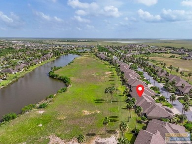 9 Torrey Pines is a beautiful Golf Villa offering stunning lake - photo 36