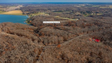 Lake Sundown Acreage For Sale in Moravia Iowa