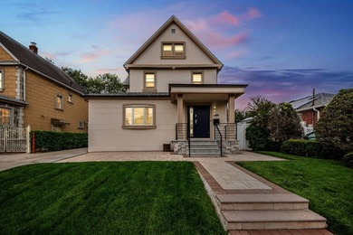 Indulge in modern luxury with this fully renovated architectural - photo 22