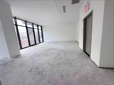 Prime location, don't not miss! Great location at downtown - photo 5