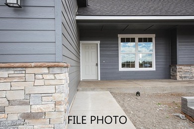 Discover this under construction home in a stunning new - photo 3