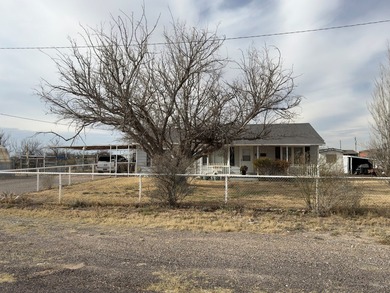 3 bedroom 2 bathroom home for sale at almost 1500 square feet