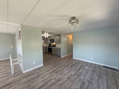 Discover the perfect blend of comfort, style, and Florida - photo 11