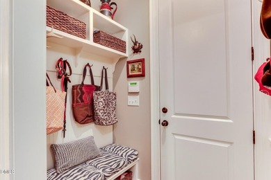 Luxury Living in Glen Lake South Experience the perfect blend of - photo 16