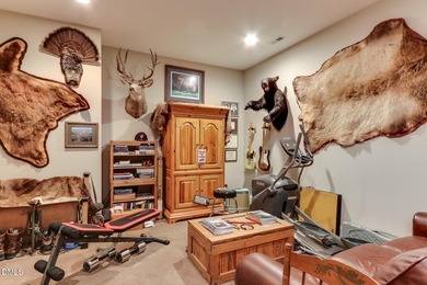 Luxury Living in Glen Lake South Experience the perfect blend of - photo 34