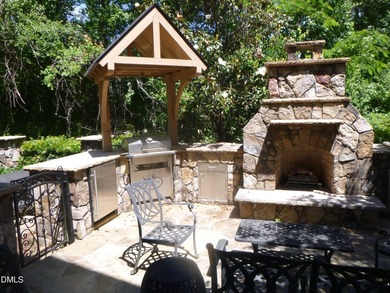 Luxury Living in Glen Lake South Experience the perfect blend of - photo 36