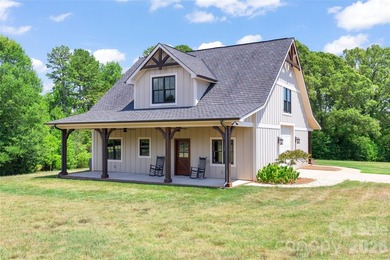 There are properties that command a price, and there are - photo 39