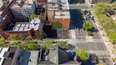 Central Harlem Development Opportunity An exceptional - photo 2