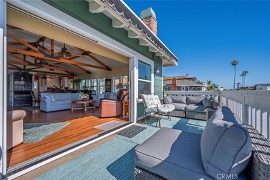 Modern coastal charm: A reimagined craftsman retreat Discover - photo 11