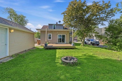 Enjoy lake views from the front yard of this inviting 3-bedroom - photo 23