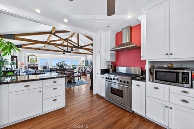 Modern coastal charm: A reimagined craftsman retreat Discover - photo 24