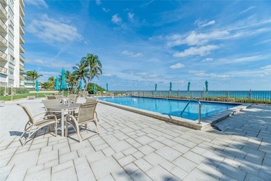 Spacious three bedroom, two bath corner unit located on the - photo 26