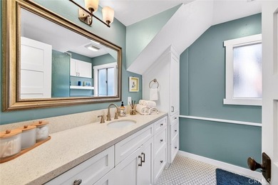 Modern coastal charm: A reimagined craftsman retreat Discover - photo 44