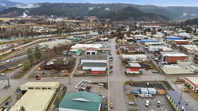A Local Favorite ''The Grapple'' has built its reputation on - photo 46