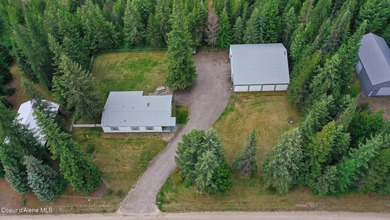 Enjoy peaceful Priest Lake living in this charming, newly - photo 5